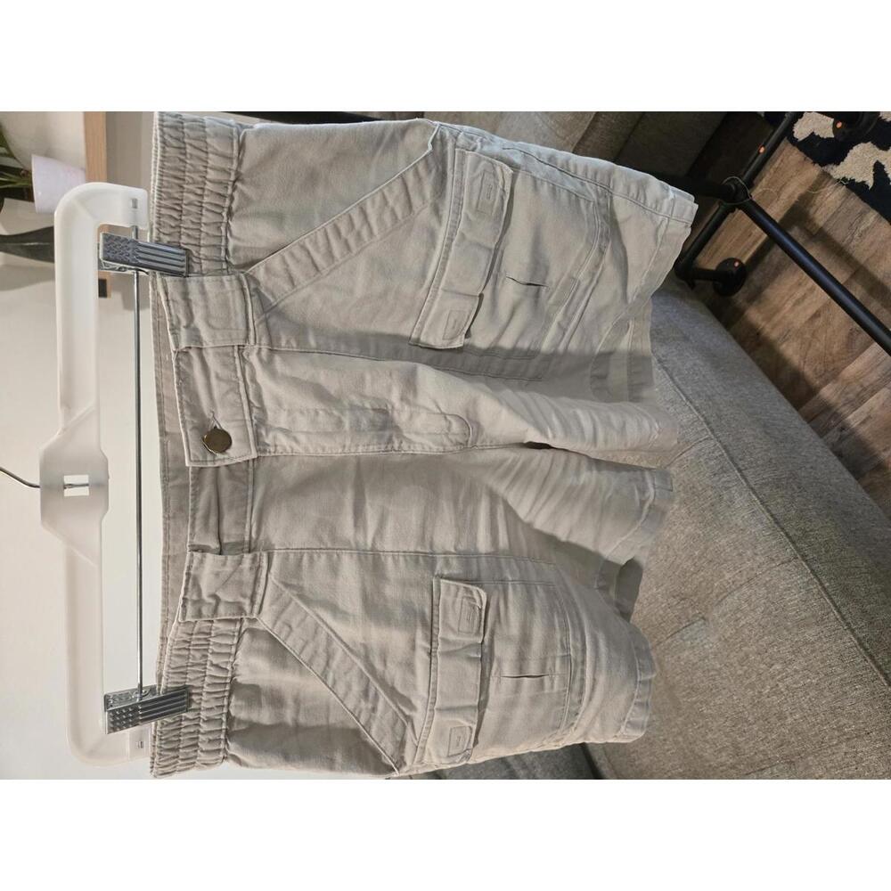 Bill Blass Men's Cargo Shorts - Comfortable & Stylish